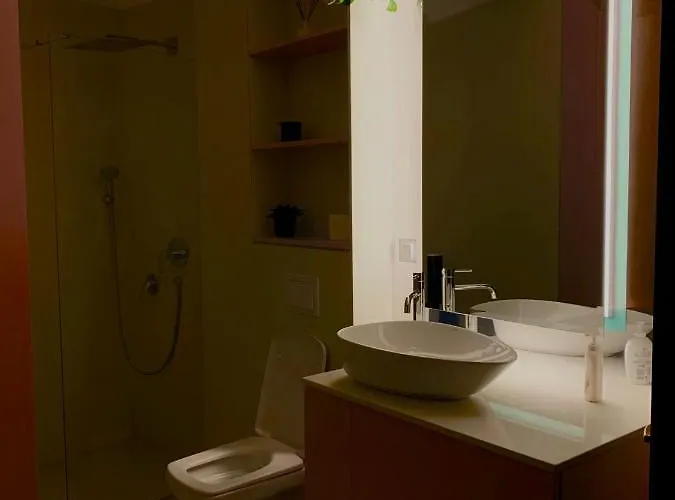 Downtown Italian 부쿠레슈티