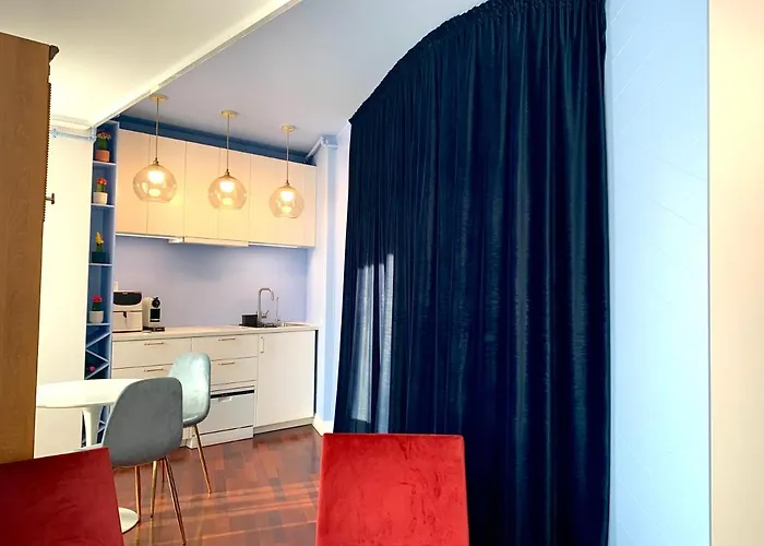 Downtown Italian Apartament *